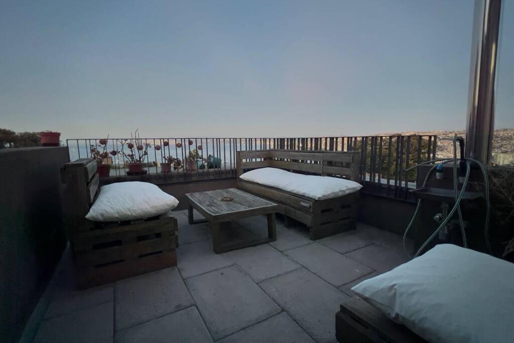 Hermoso Duplex En Cerro Alegre Con Vista Al Mar Y Cerros
