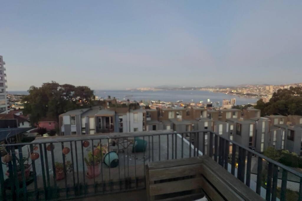 Hermoso Duplex En Cerro Alegre Con Vista Al Mar Y Cerros * Valparaíso