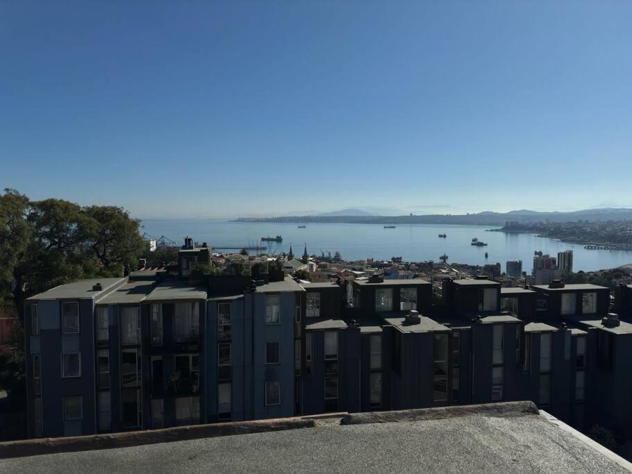 Hermoso Duplex En Cerro Alegre Con Vista Al Mar Y Cerros * Valparaíso